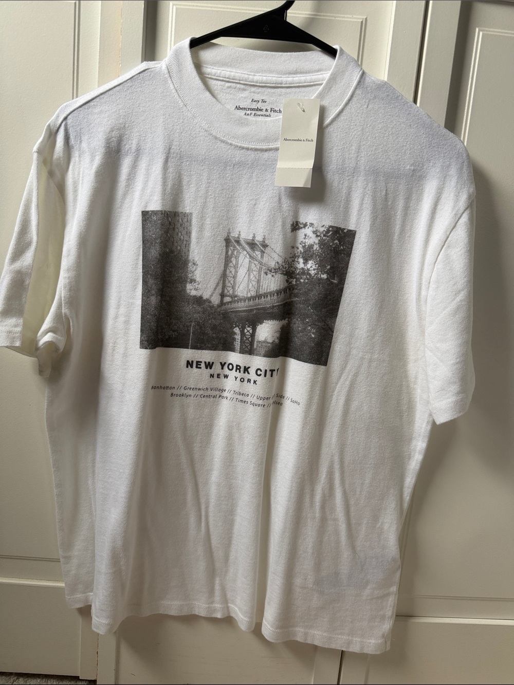 Abercrombie & Fitch White Short-Sleeve 'New York City' Graphic Tee